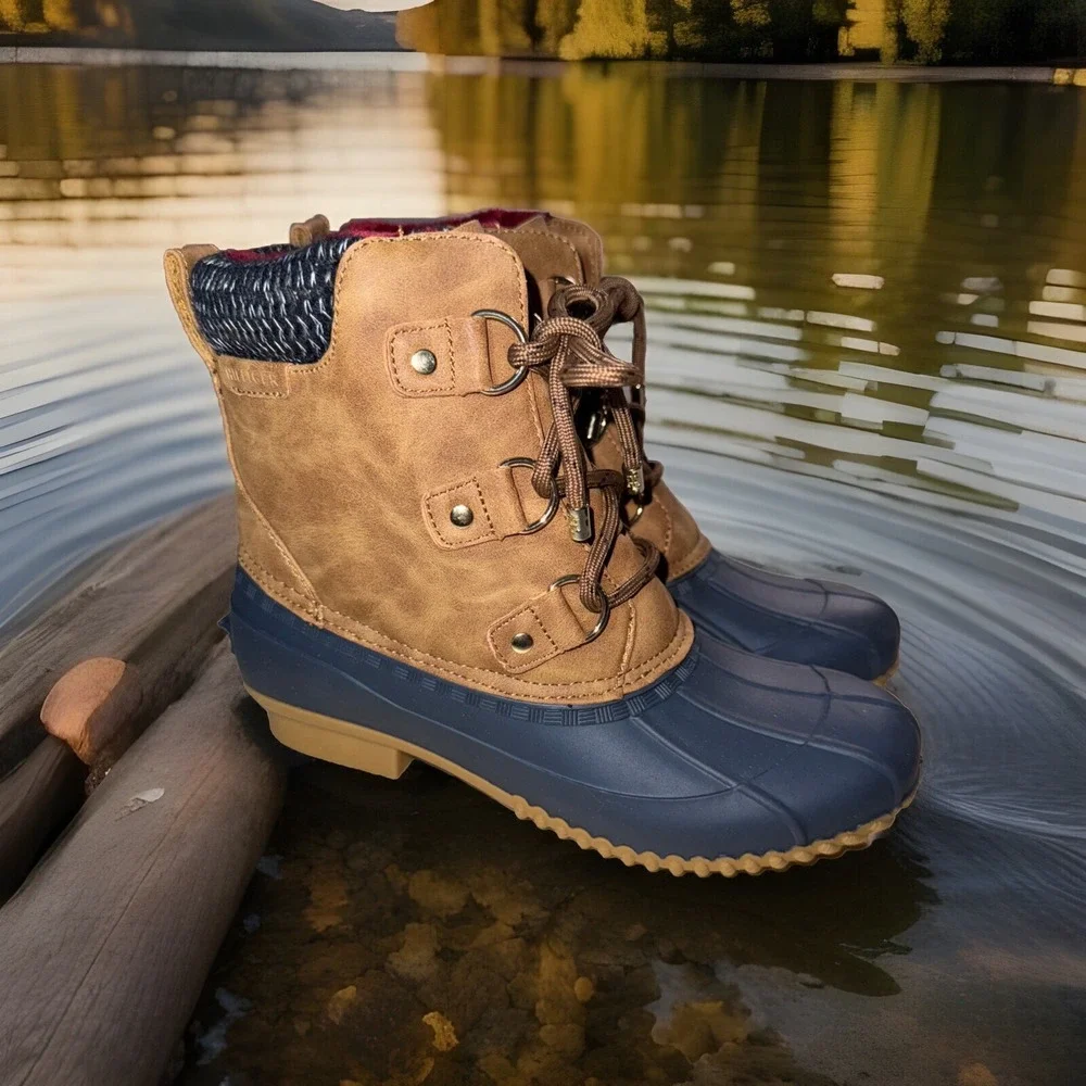 Tommy Hilfiger Roza3 Duck Boots Size 8M